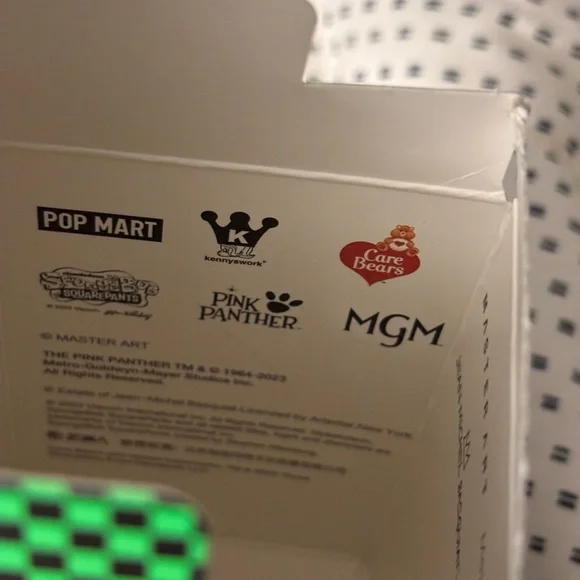 : : POP MART MEGA SPACE MOLLY JEAN-MICHEL BASQUIAT : : - Picture 10 of 16